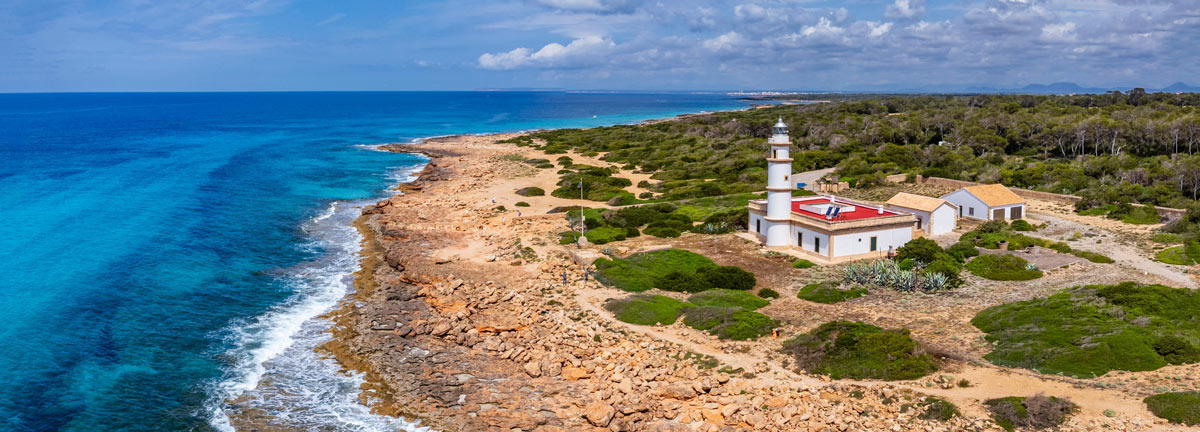 Leuchtturm am Cap de ses Salines - südlichster Punkt Mallorcas